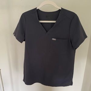 FIGS scrub top catarina size S charcoal